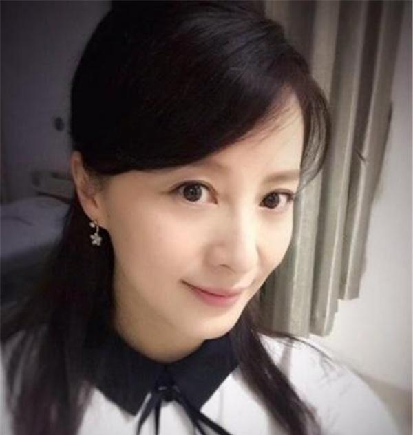 「最美瓊瑤女郎」與導演認識6天就閃婚　今43歲被寵成少女傳為佳話