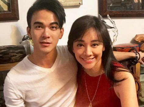 她一婚嫁武術明星，二婚嫁「大20歲富豪」！如今49歲與兒子同框像姐弟美翻