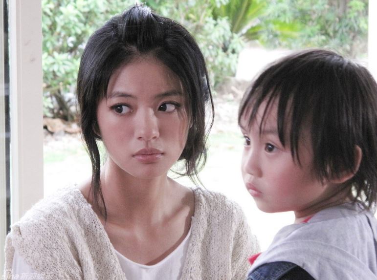 兒子去麥當勞上廁所「偷偷抽光衛生紙」！媽媽發現沒責罵「下秒決定溫柔反問」讓他秒去認錯