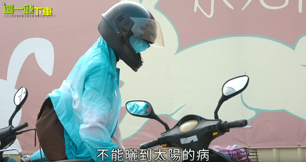 因一場病改變人生！「每日狂掉髮」忍痛卸下模特兒身分 「為陪單親媽圓夢」毅然回到家鄉