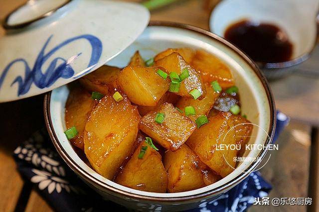 多喝蘿蔔湯皮膚好！白蘿蔔的5種燉法「熱熱乎乎的燉一鍋」天越冷吃著越舒服