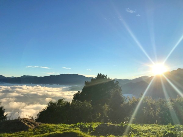 全台必看！「10大絕美雲海」觀賞地  琉璃光映襯有如仙境