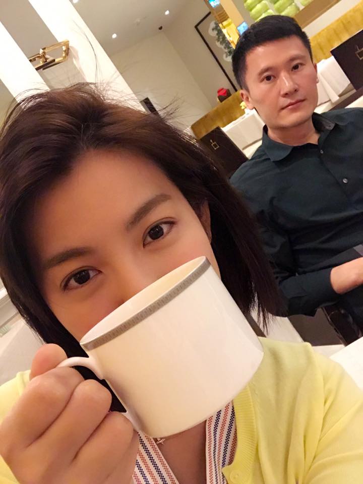 米可白剛出道「月賺1600元」窮到戶頭沒錢領　爸媽「愛女心切」讓她立志賺大錢孝敬