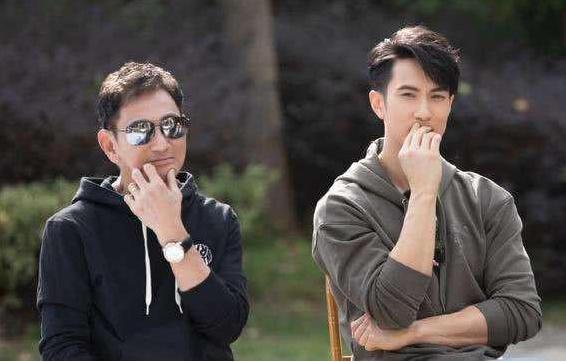 一生只愛一個人!吳尊父子都與初戀結婚 淚揭「媽離去16年心聲」四處求醫:聽天由命