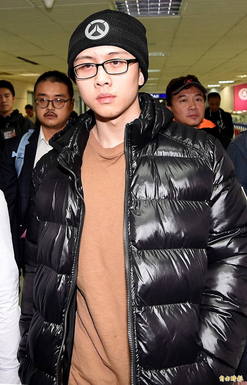 辛苦了！孫鵬受訪紅了眼眶：「救兒半年健康亮紅燈」　解釋孫安佐發文動機「道出做父親的辛酸」 