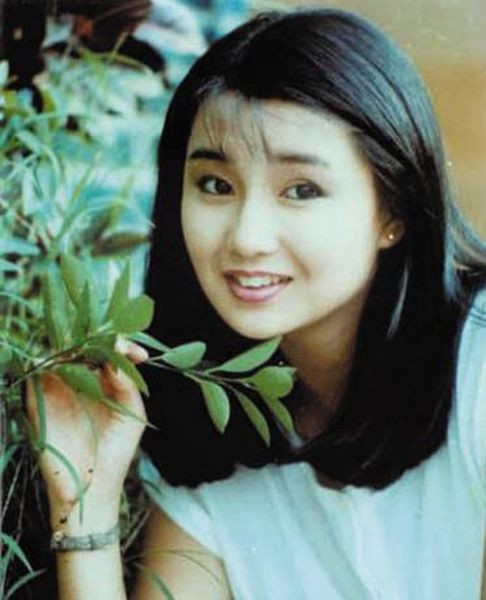 影帝梁家輝在片場如何拍戲？從「小舉動」看出質樸敬業  網友戲稱「影帝和明星的差別」