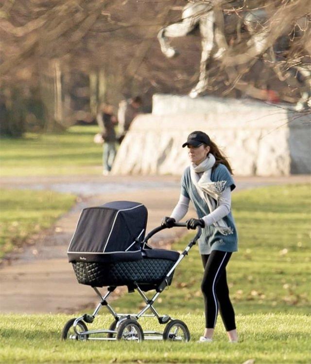 凱特王妃一直都那麼優雅嗎?私下模樣大公開,鏡頭後帶孩子的她判若兩人,很多人沒見過!