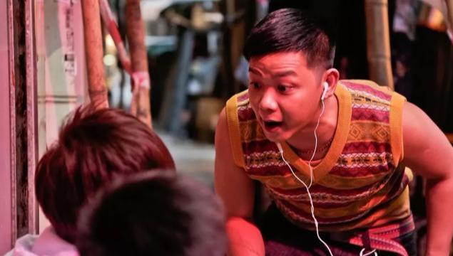 曾是「周星馳御用龍套」！沉潛兩年後成「演藝圈招牌綠葉」婚禮陣容眾星雲集