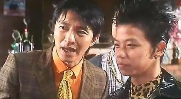 曾是「周星馳御用龍套」！沉潛兩年後成「演藝圈招牌綠葉」婚禮陣容眾星雲集