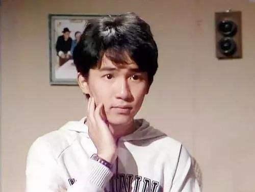 阮經天 梁朝偉18歲，古天樂 林志穎18歲，鍾漢良18歲，都比不過他的18歲
