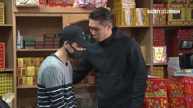 法拉利被孝子毀了！名醫車主感慨：「別人過錯卻承擔苦果」　不再選擇沉默「親自聯絡對方」