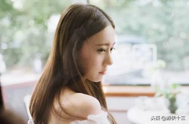 女孩第一次去男友家，飯桌上「看到准公公」後...  男友大吵一架後分手！