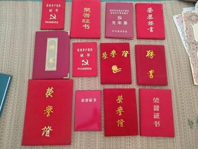 他因戰爭失去視力！妻子主動「照顧一輩子」  為家人苦讀成「推拿醫師」：她是我最美雙眼