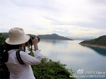 58歲鍾楚紅公開「不靠醫美凍齡術」美貌不輸30年前　為愛人單身11年：他給我的已足夠