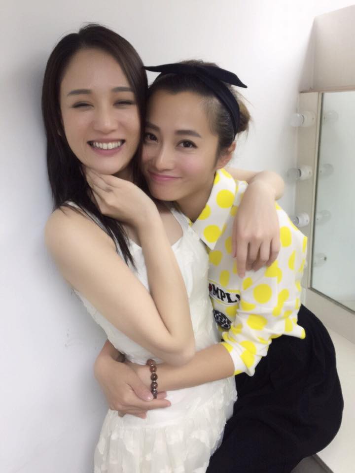 同是「七朵花成員」為什麼陳喬恩這麼紅？　趙小僑曝內幕：「公司從沒為我打造過什麼！」