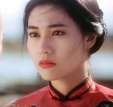 48歲李嘉欣婚後「凍齡美若18歲」！嫁入豪門卻「帶兒住1.3坪簡陋處」貧困體驗：一切得來不易