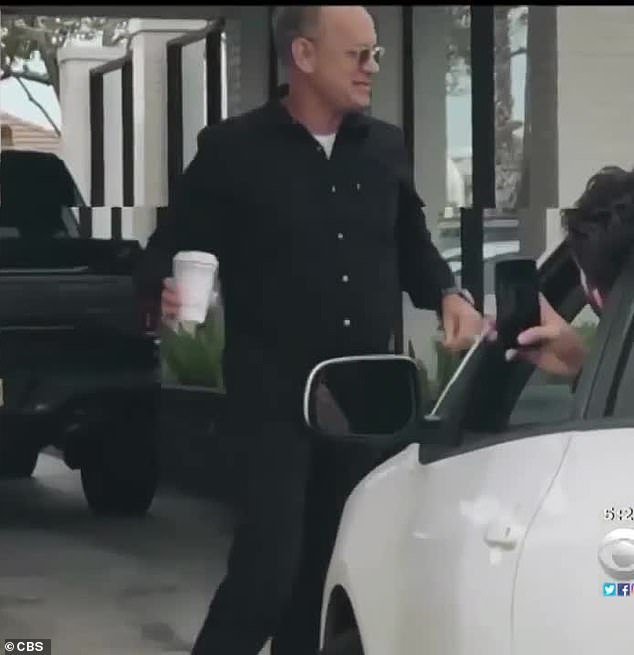 吃午餐巧遇奧斯卡影帝！大明星被認出來…親自找粉絲自拍「最後霸氣送全場人大禮」全網讚翻