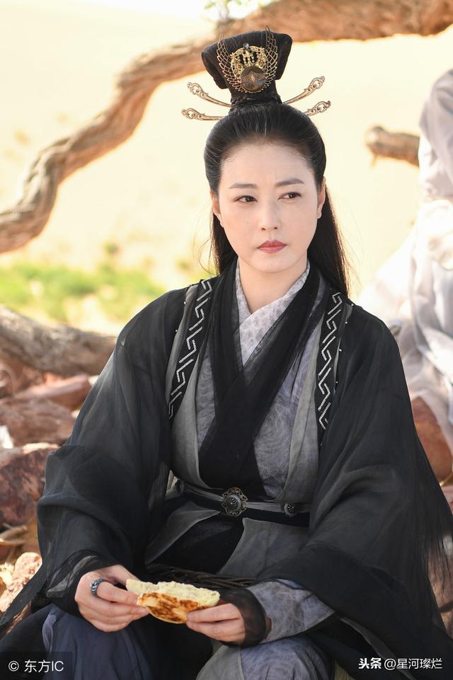 一個人也可以過得很幸福！演藝圈「4位黃金盛女」：享受獨處，活在當下