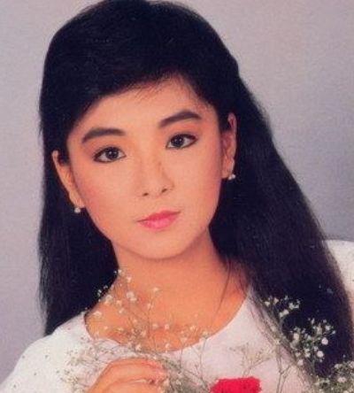 她被瓊瑤認作乾女兒!卻當街「遭男友動手」 為愛曾想「結束生命」 秘婚10年後才曝光