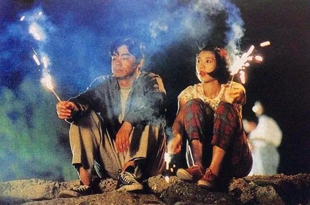 47歲袁詠儀美貌如凍齡「一頭烏黑長髮」閃亮登場！屬於她的愛情人人羨煞