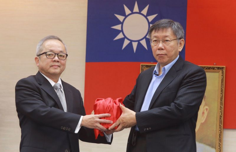 【影】6分鐘就結束！柯文哲就職致詞「我們就努力工作」超簡短　籌備經費「全台灣最省」網友跪了