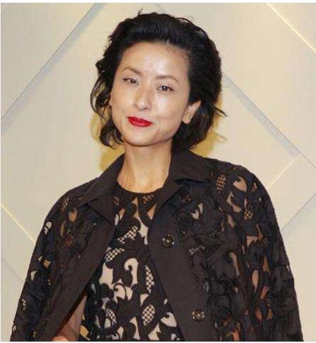 她遭批「不好看」被公婆嫌棄！  婚後貼上「敗家」標籤  卻讓巨星老公寵愛22年