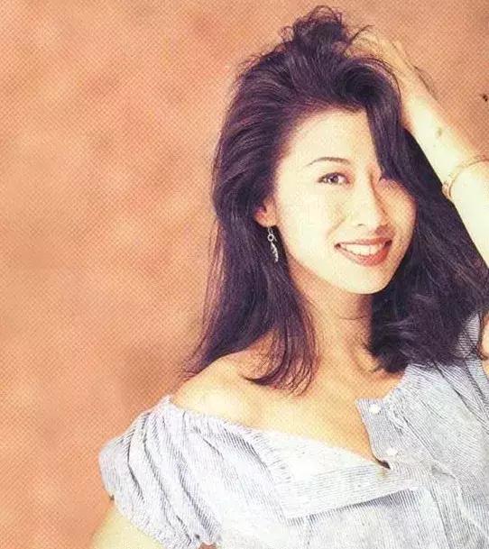 為愛隱退21年無子！葉蒨文「小三→正宮」愛得轟烈  如今看淡一切：人生瀟灑走一回
