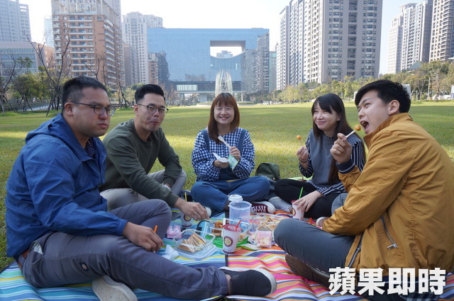 最花錢市長出爐!柯文哲就職「才花15萬」六都最省 韓國瑜98萬「國宴式就職」只能拿第二名