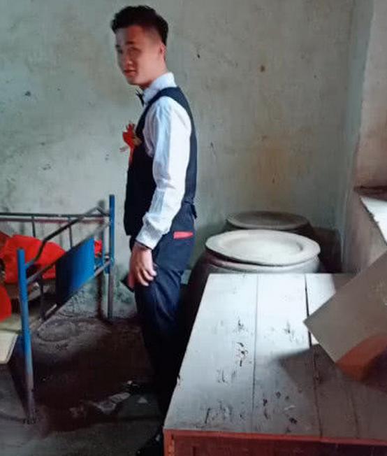 農村辦婚禮「男方卻家徒四壁」!看到「新娘的模樣」後網友:再次相信愛情