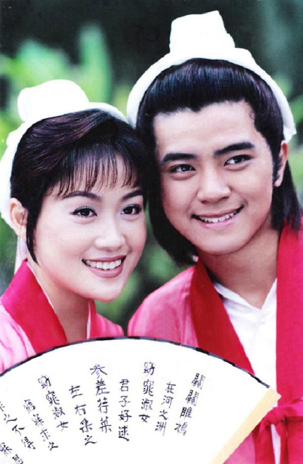 她被譽為「最美祝英台」最後卻嫁給馬文才!結婚18年仍「如熱戀幸福」近照神凍齡