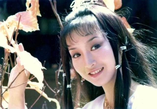 因拍戲生病「無法生子」影帝丈夫「2次破產不離棄」  相伴39年被寵成公主