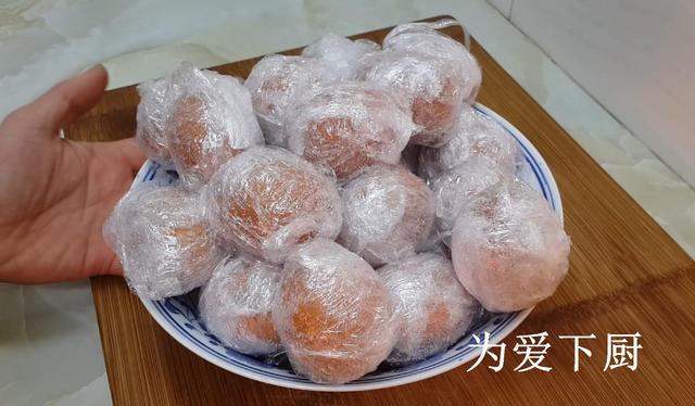 水煮蛋吃膩了？試試雞蛋新做法，比茶葉蛋還好吃