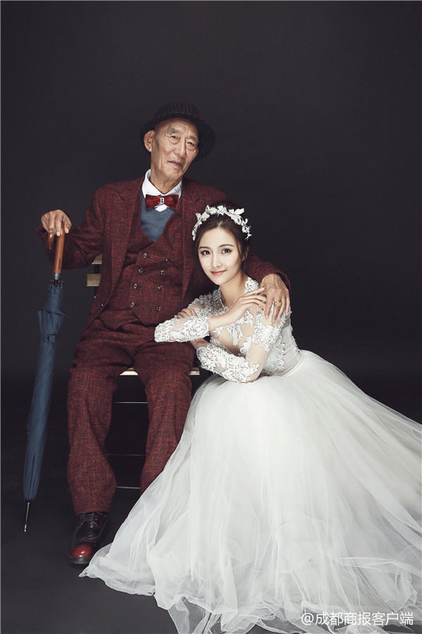 25歲正妹「甜蜜牽87歲老翁拍婚紗」震撼全網 瞞著家人偷拍「真相讓網友秒飆淚」:最重要的愛