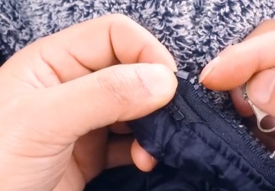 衣服拉鏈壞了？輕輕一拉就能更換拉鏈頭，太實用了