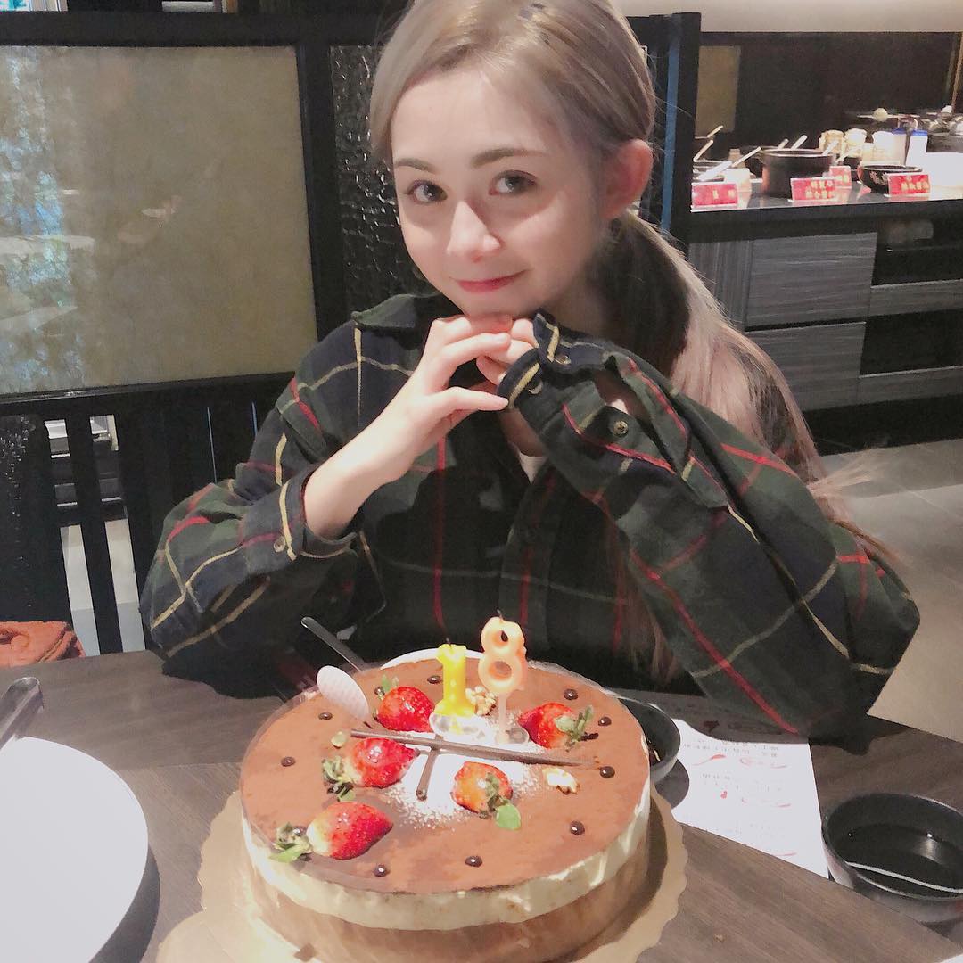 「大小姐」 混血童星18歲了！8歲爆紅全台　10年後進化「中法混血氣質美女」網友又戀愛❤