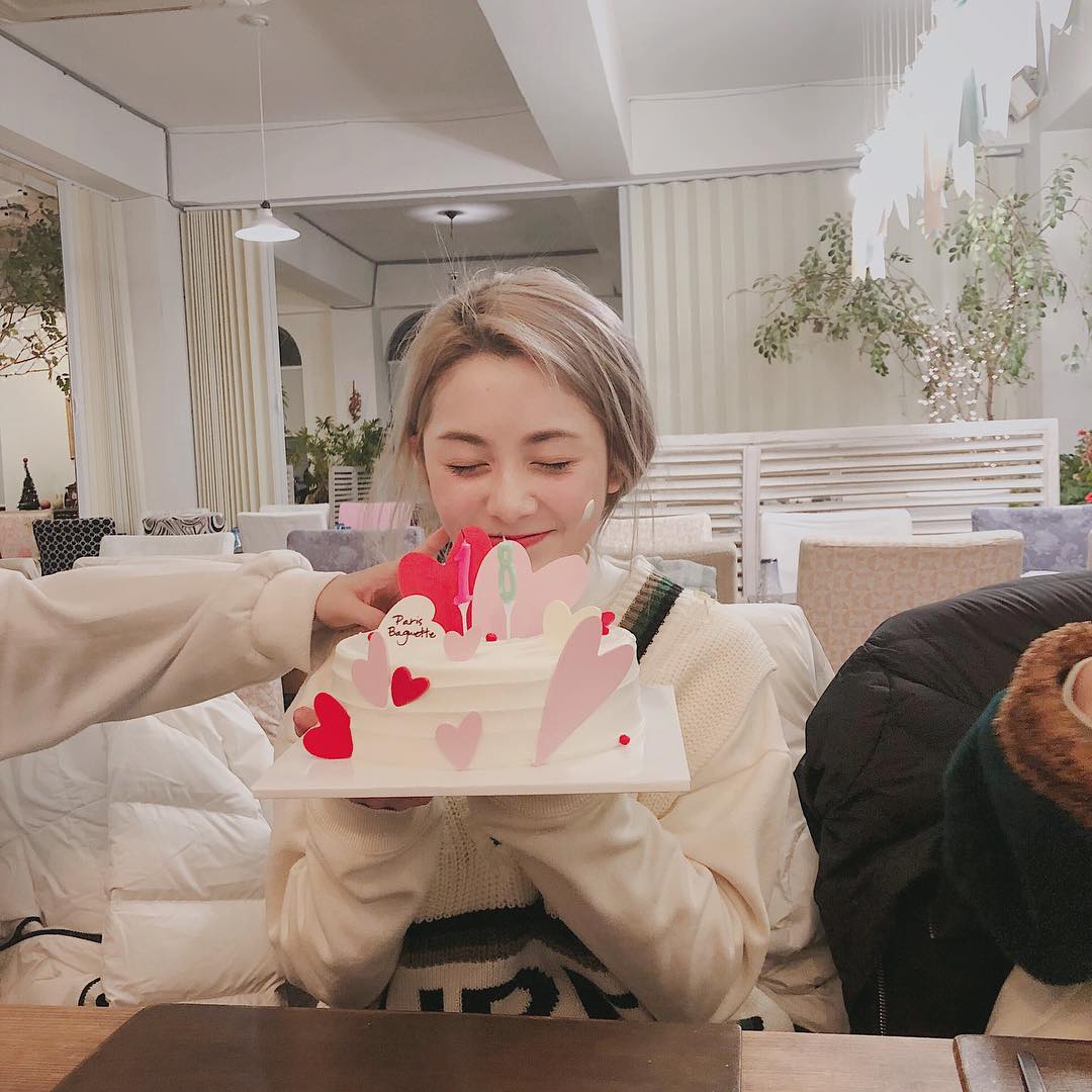 「大小姐」 混血童星18歲了！8歲爆紅全台　10年後進化「中法混血氣質美女」網友又戀愛❤