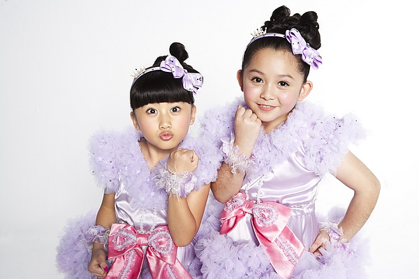 「大小姐」 混血童星18歲了！8歲爆紅全台　10年後進化「中法混血氣質美女」網友又戀愛❤