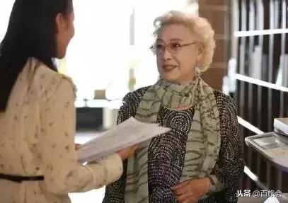96歲美得一絲不苟!她93歲「上青藏高原」拍戲 長年養身秘訣曝光 :年齡算什麼?