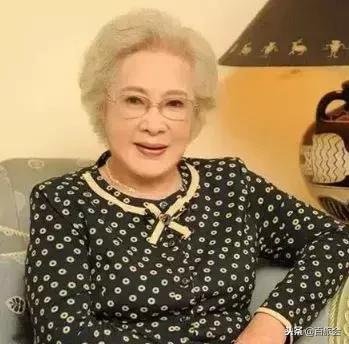 96歲美得一絲不苟!她93歲「上青藏高原」拍戲 長年養身秘訣曝光 :年齡算什麼?