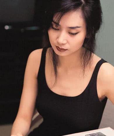 人最重要的是心中富有！母親離開後「14歲的她」扛起一個家  中年回饋社會「捐獻57所學校」網友大讚