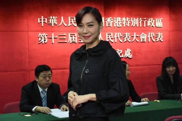人最重要的是心中富有！母親離開後「14歲的她」扛起一個家  中年回饋社會「捐獻57所學校」網友大讚