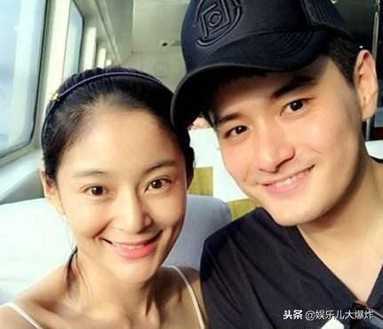 劇裡演「母子」劇外是夫妻，女追男「生雙胞胎」，取名「一模一樣」！