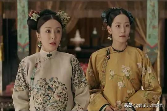 劇裡演「母子」劇外是夫妻，女追男「生雙胞胎」，取名「一模一樣」！