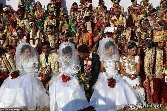  印度鑽石大亨一次嫁掉261個「女兒」 還送每人20萬黃金嫁妝!