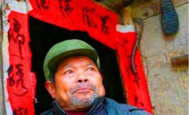 老農自稱是「朱元璋後人」！為了驗明正身，拿出祖傳寶貝後，專家們都服氣了