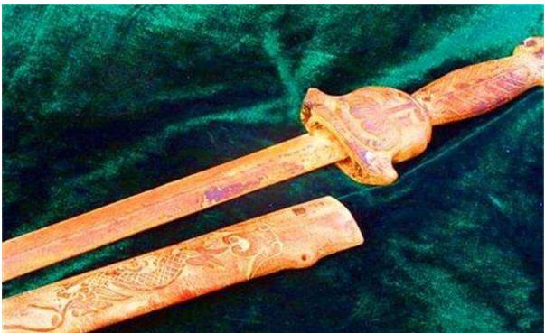 老農自稱是「朱元璋後人」！為了驗明正身，拿出祖傳寶貝後，專家們都服氣了