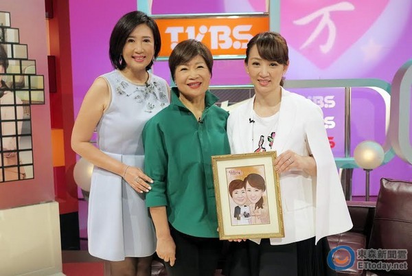 婆媳最佳典範！郁方簡化「阿公冥誕祭品」 長輩竟夢到阿公抱怨…婆婆不責怪反安慰