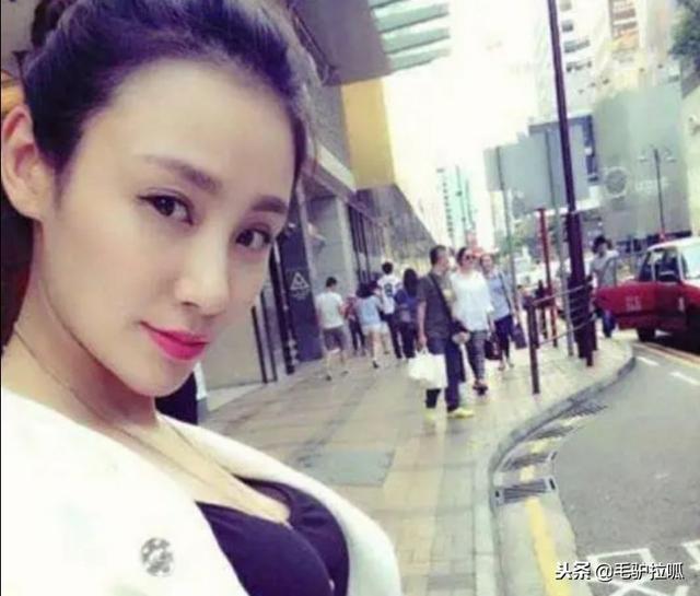 他年近半百「再婚娶20歲嬌妻」 結婚7年「數億家產全敗光」 如今離婚和女兒租屋住?