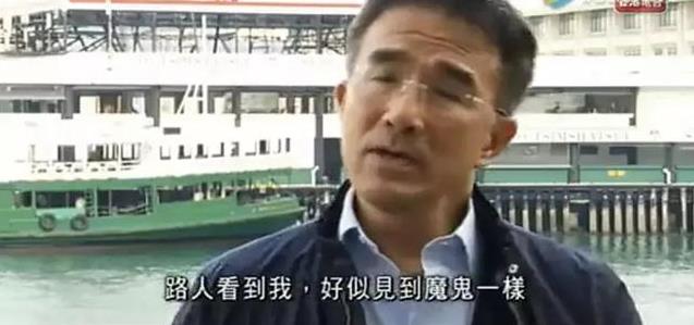 真實版「香港富豪變形記」：擠在1坪的房間睡2天，說出的話讓大家沉默了！