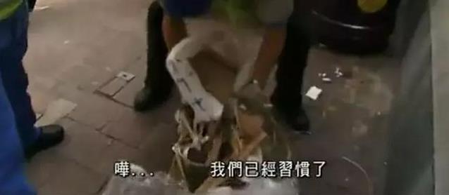 真實版「香港富豪變形記」：擠在1坪的房間睡2天，說出的話讓大家沉默了！